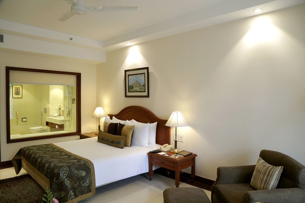 Jaypee Palace Hotel Agra  Exteriör bild